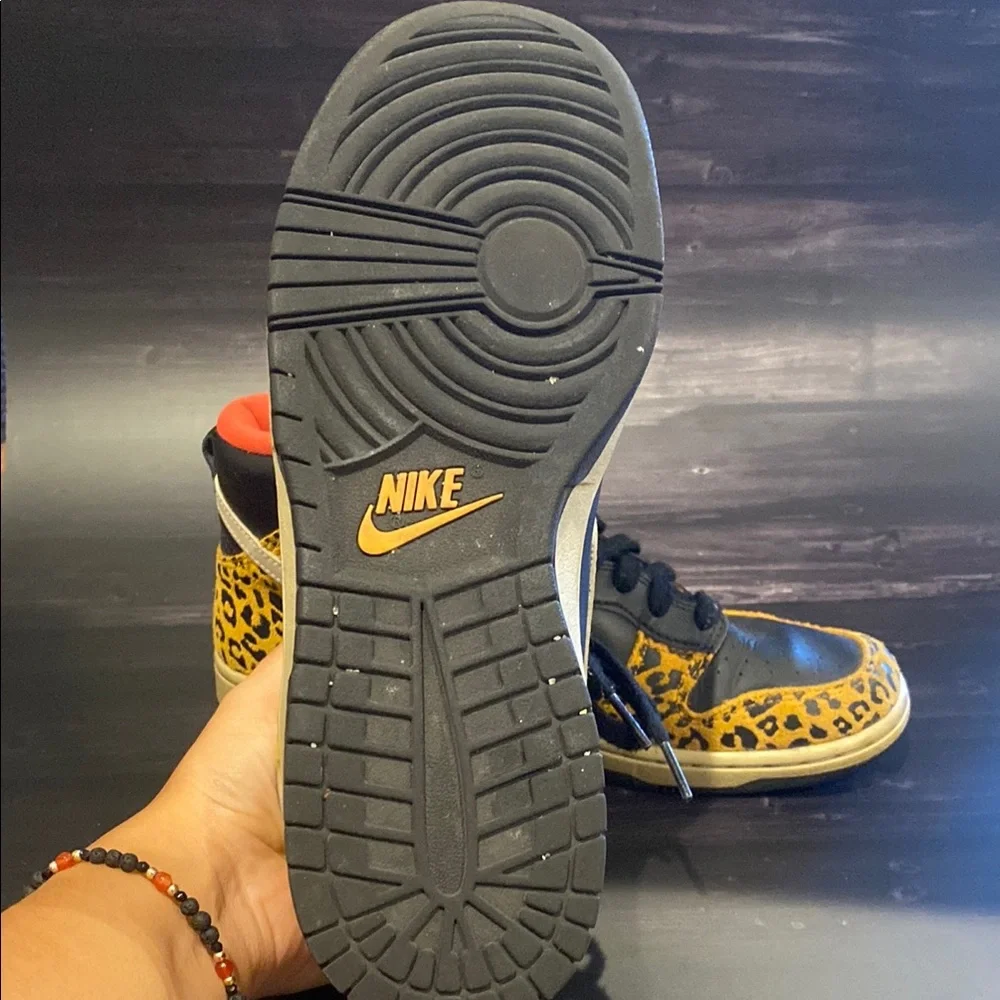 Nike Dunk Hight Skinny Black-Leopard High-Tops - Picture 3 of 4